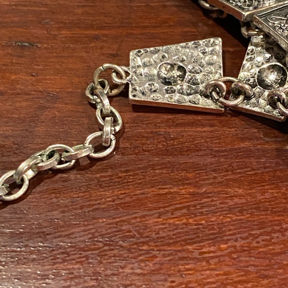 Elegant Silver Tone Bohemian Style Statement Necklace - Picture 13 of 15